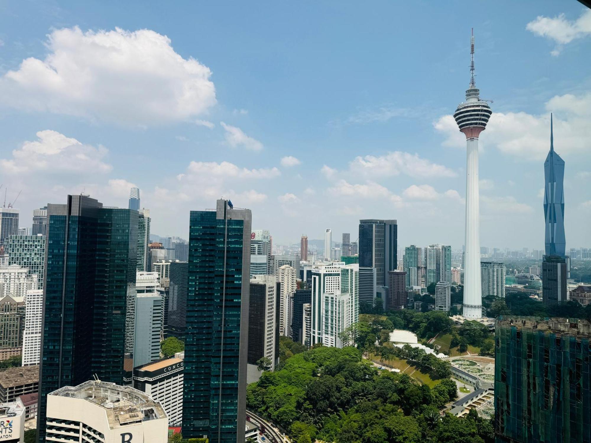 Platinum Klcc By Rainbow Suites Kuala Lumpur Exterior foto